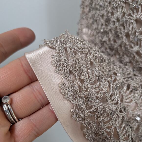 Carmen Marc Valvo Crochet Mini Cocktail Dress M Gold Tan Bead Boho Retro Glam - Picture 7 of 10